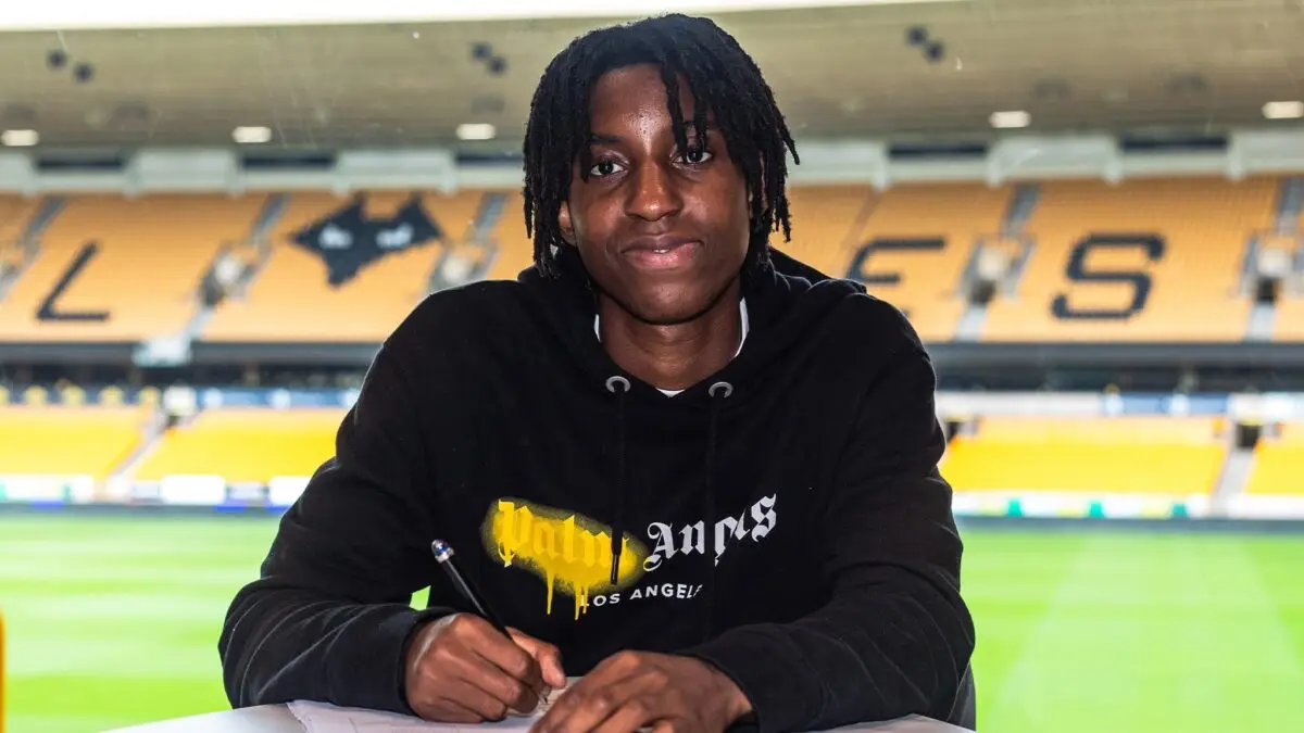 Promising Zimbabwean youngster Tawanda Chirewa signed for Wolverhampton Wanderers FC after turning down a deal at Ipswich Town. (Picture via Wolverhampton Wanderers FC)