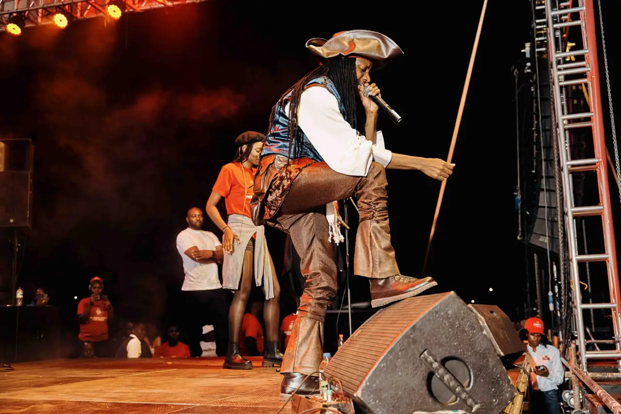 Zimdancehall legend Winky D, real name Wallace Chirumiko, celebrated his 20-year musical reign this weekend with a spectacular performance at the Castle Lager National Braai Day. (Picture via SirFairai Photography - Sir Farai Chirenje)