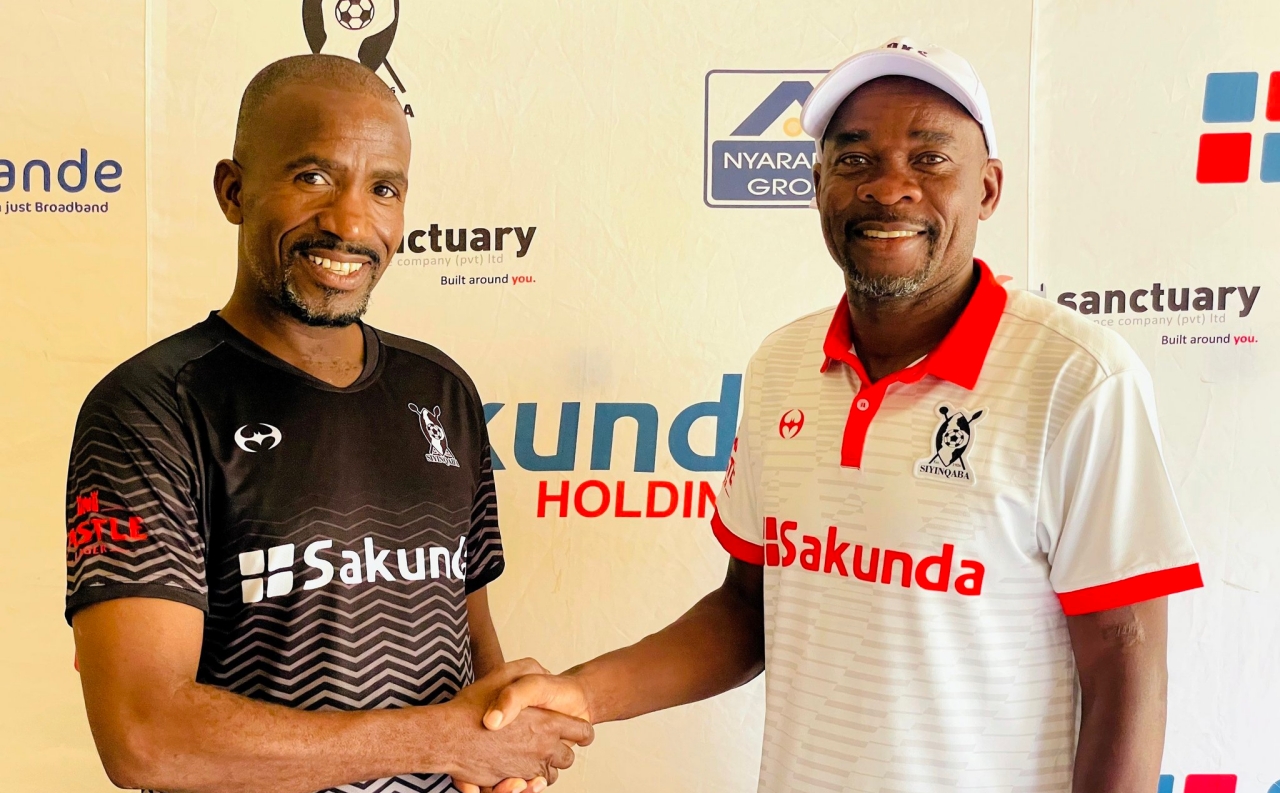 Highlanders coach Kelvin Kaindu (right) seen here with his Assistant Coach Try Ncube (Picture via X - Highlanders FC)