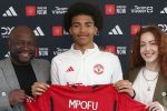 Manchester United sign Zimbabwean teenager Camron Mpofu from Reading Premier League giants Manchester United have finally signed 15-year old Camron Mpofu of Zimbabwean descent for their U-16s from Reading FC. (Picture via Instagram - @camron.mpofu09)