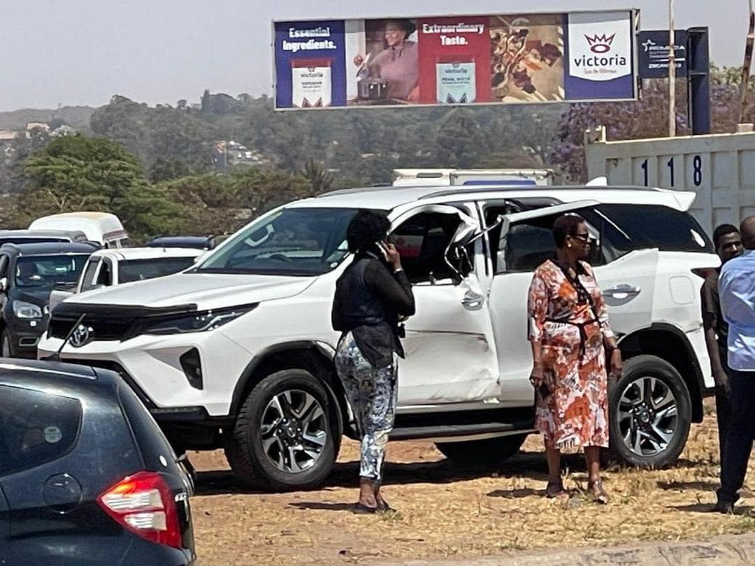 Barely two weeks after receiving a new Toyota Fortuner as a gift from controversial businessman Wicknell Chivayo, the late legendary musician Oliver Mtukudzi's widow Daisy, has been involved in a car accident.