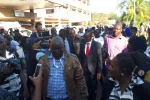 Zimbabwe’s cancer time bomb: Healthcare system on brink of collapse Opposition leader Nelson Chamisa during a visit of Parirenyatwa Group of Hospitals in Harare, 02 August 2018 (Picture via X- Open Parly ZW)