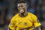 Marshall Munetsi left out of Zimbabwe AFCON squad despite insisting he is fully fit Marshall Munetsi of Wolverhampton Wanderers during the Premier League match Manchester City vs Wolverhampton Wanderers at Etihad Stadium, Manchester, United Kingdom, 2nd May 2025 — Photo by NewsImages via DepositPhotos.com