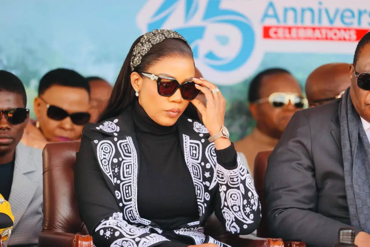 VP Chiwenga’s wife Minnie Baloyi ‘first non-model judge from Africa’ at Miss Universe