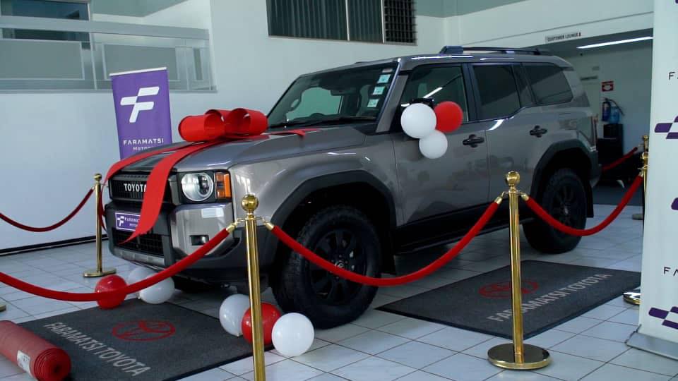 Controversial businessman Wicknell Chivayo has gifted veteran football coach Norman Mapeza a brand-new vehicle following his recent appointment as head coach of Scottland FC. (Picture via Facebook - Scottland FC)
