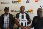 Benjani hints at strained relationship with Highlanders executive: “Everyone didn’t want me here” Highlanders FC head coach Benjani Mwaruwari is officially unveiled by the club in January 2026 (Picture via X - @wicknellchivayo)