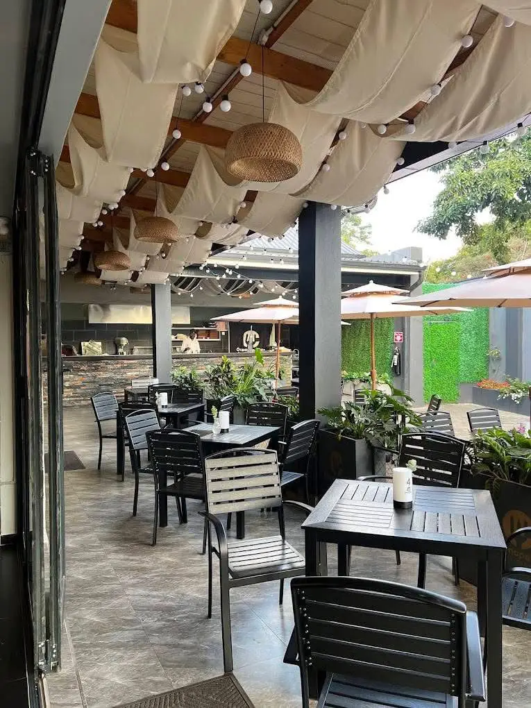 Cosmopolitan Restaurant and Bar (Image Supplied)