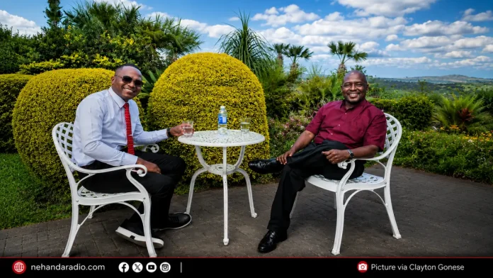 Journalist Clayton Gonese interviews renowned eye specialist Dr Solomon Guramatunhu (Picture via Clayton Gonese)