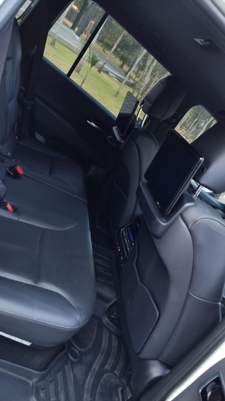 Presidential Adviser Paul Tungwarara shared pictures of the Toyota Land Cruiser bought for activist Rutendo Benson Matinyarare to buy his silence and stop him from leaking audios damaging President Emmerson Mnangagwa and his regime. (📸 Pictures va X - Paul Tungwarara)