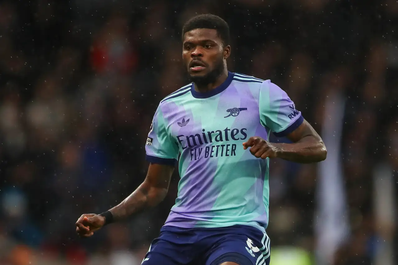 Thomas Partey of Arsenal during the Premier League match Fulham vs Arsenal at Craven Cottage, London, United Kingdom, 8th December 2024 — Photo by NewsImages via DepositPhotos.com